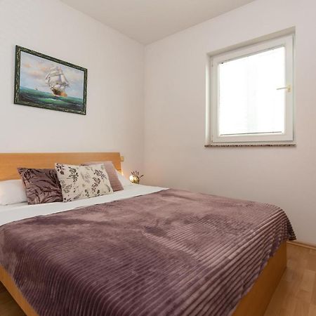 Apartment Filip クルク エクステリア 写真