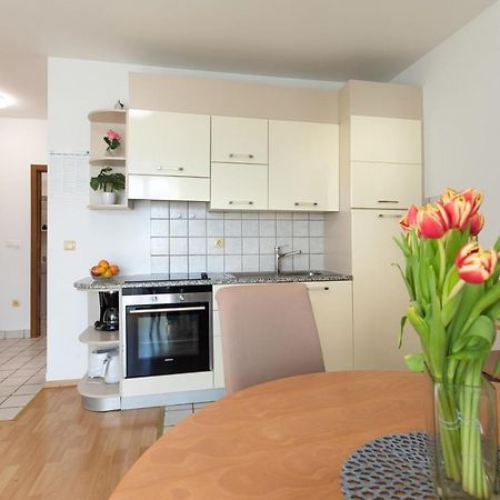 Apartment Filip クルク エクステリア 写真